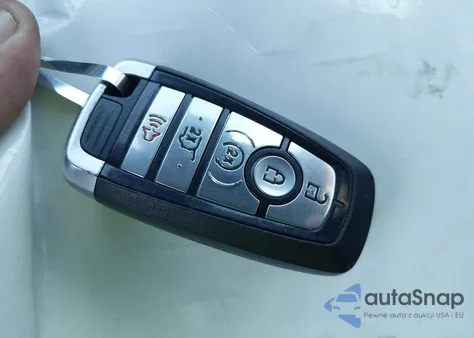 2023 Ford Explorer St z USA, uszkodzony, nr VIN 1FM5K8GC5PGB93824